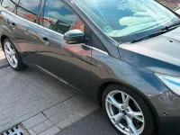 Usado Ford Focus 150 CV (110 kW) 2015 Gris Familiar