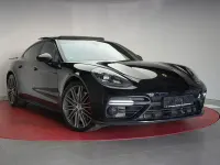 Gebraucht Porsche Panamera Turbo 549 PS (403 kW) 2016 Deep black perleffekt Limousine