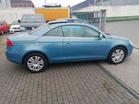 Gebraucht VW Eos 150 PS (110 kW) 2008 Blau Cabrio