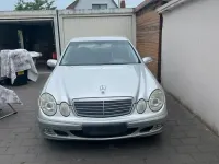 Gebraucht Mercedes E220 150 PS (110 kW) 2003 Limousine