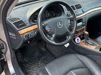 Gebraucht Mercedes E280 Elegance 190 PS (139 kW) 2006 Grau Limousine