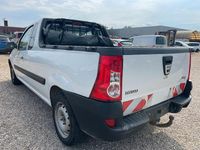 Gebraucht Dacia Logan Pick-Up 75 PS (55 kW) 2011 Weiß Pickup