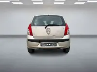 Gebraucht Hyundai i10 67 PS (49 kW) 2010 Silber Kleinwagen