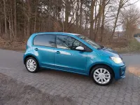Second-hand VW up! Style 60 CP (44 kW) 2020 Albastru Hatchback