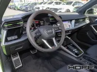 Gebraucht Audi RS3 Ambiente 400 PS (294 kW) 2024 Kyalamigrün Limousine