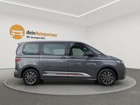 Gebraucht VW Multivan Style 150 PS (110 kW) 2024 Indiumgrau Van