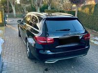 Gebraucht Mercedes C220 194 PS (142 kW) 2018 Schwarz Kombi