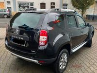 gebraucht Dacia Duster 1.2 TCe 125 4x2 TÜV Neu