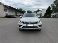 Gebraucht VW Touareg 262 PS (192 kW) 2016 Weiß SUV