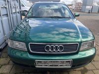 Usata Audi A4 101 CV (74 kW) 1998 Verde Berlina