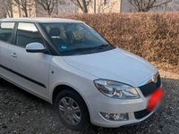 Gebraucht Skoda Fabia 60 PS (44 kW) 2011 Weiß Kleinwagen