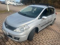 Gebraucht Nissan Tiida 114 PS (83 kW) 2009 Silber Kleinwagen