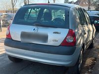Gebraucht Renault Clio II 75 PS (55 kW) 2002 Grau Kleinwagen