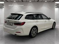 Gebraucht BMW 330 245 PS (180 kW) 2022 Weiß Limousine