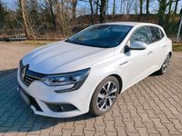Gebraucht Renault Mégane IV Bose Edition 130 PS (95 kW) 2017 Weiß Kleinwagen