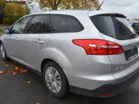 Gebraucht Ford Focus Business Edition 150 PS (110 kW) 2015 Silber Kombi