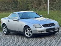 Gebraucht Mercedes SLK230 193 PS (141 kW) 1998 Silber Cabrio