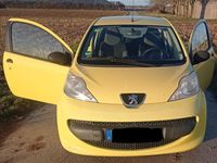 Gebraucht Peugeot 107 68 PS (50 kW) 2008 Gelb Kleinwagen