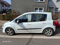 Gebraucht Renault Modus Dynamique 101 PS (74 kW) 2010 Weiß Van / Kleinbus