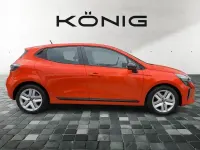 Gebraucht Renault Clio V Evolution 94 PS (69 kW) 2024 Orange Limousine