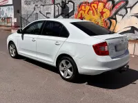 Gebraucht Skoda Rapid 125 PS (91 kW) 2015 Weiß Kleinwagen