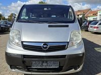 Gebraucht Opel Vivaro 114 PS (83 kW) 2010 Schwarz metallic Van / Kleinbus