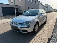 Gebraucht VW Golf V 115 PS (84 kW) 2004 Silber Kleinwagen