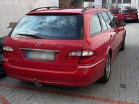 Gebraucht Mercedes E240 Avantgarde 174 PS (127 kW) 2004 Rot Kombi