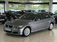 Gebraucht BMW 318 Comfort Edition 143 PS (105 kW) 2009 Grau Limousine