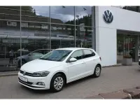 Gebraucht VW Polo Comfortline 95 PS (69 kW) 2017 Pure white Kleinwagen
