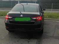 Gebraucht Skoda Superb 2015 Schwarz Limousine