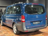 Gebraucht Mercedes Vito 190 PS (139 kW) 2017 Navyblau mb 5610 Van