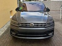 Gebraucht VW Tiguan Highline 220 PS (161 kW) 2017 Grau SUV