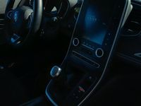 Gebraucht Renault Scenic E-Tech 115 PS (84 kW) 2017 Weiß SUV