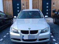 Gebraucht BMW 318 140 PS (102 kW) 2008 Silber Kombi