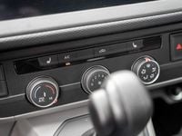 Używany VW Transporter 150 KM (110 kW) 2021 Biały Van