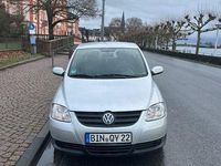 Gebraucht VW Fox 54 PS (39 kW) 2005 Silber Kleinwagen