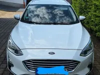 Gebraucht Ford Focus Cool & Connect 125 PS (91 kW) 2019 Weiß Limousine