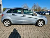Gebraucht Mercedes B200 136 PS (100 kW) 2007 Blau Van / Kleinbus