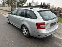 Gebraucht Skoda Octavia Ambition 116 PS (85 kW) 2020 Silber Kombi