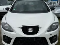 Używany Seat Leon FR 170 KM (125 kW) 2009 Biały Hatchback