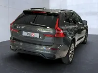 Gebraucht Volvo XC60 Plus 250 PS (183 kW) 2025 Platinum grey (metallic) SUV