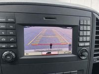 Gebraucht Mercedes Vito 190 PS (139 kW) 2016 Rot Van