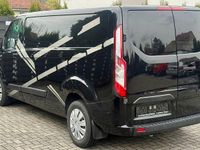 Gebraucht Ford Transit Custom 131 PS (96 kW) 2018 Schwarz Van / Kleinbus