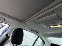 Gebraucht BMW 325 218 PS (160 kW) 2005 Rot Limousine