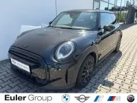 Gebraucht Mini Cooper Classic 136 PS (100 kW) 2023 Schwarz Kleinwagen