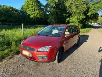 Gebraucht Ford Focus Ghia 115 PS (84 kW) 2006 Andere farben Kombi