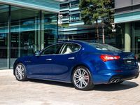 Gebraucht Maserati Ghibli 349 PS (256 kW) 2018 Blau Coupé