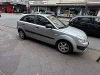 Gebraucht Kia Rio Attract 75 PS (55 kW) 2009 Grau Kleinwagen