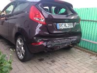 Gebraucht Ford Fiesta 122 PS (89 kW) 2009 Rot metallic Kleinwagen